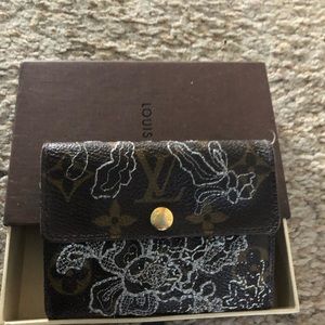 Small Louis Vuitton Wallet